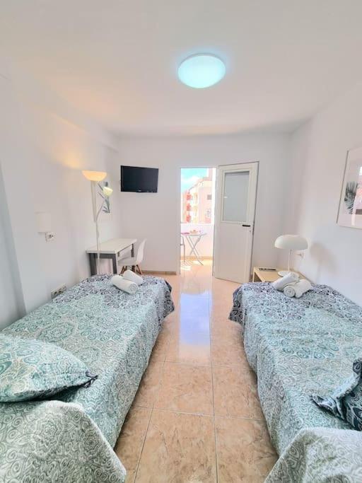 Suecia Loto Apartamento Los Cristianos  Exterior foto