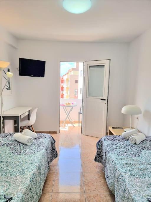 Suecia Loto Apartamento Los Cristianos  Exterior foto