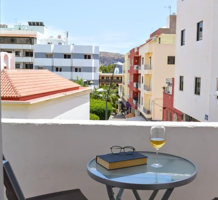 Suecia Loto Apartamento Los Cristianos  Exterior foto